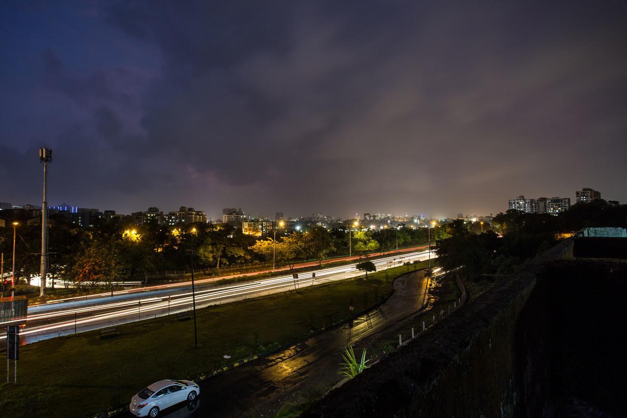 Oyo 7156 Hill View Residency Hotel Navi Mumbai Buitenkant foto